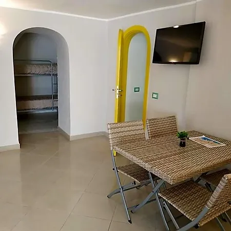 Buono Hotell Neapel